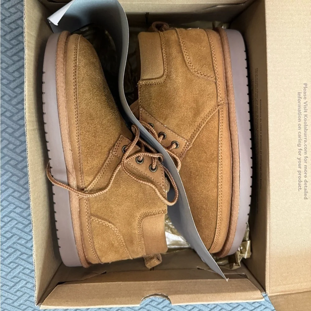 Koolaburra by UGG big Kids Advay size 4 Eu 36 fits women size 6